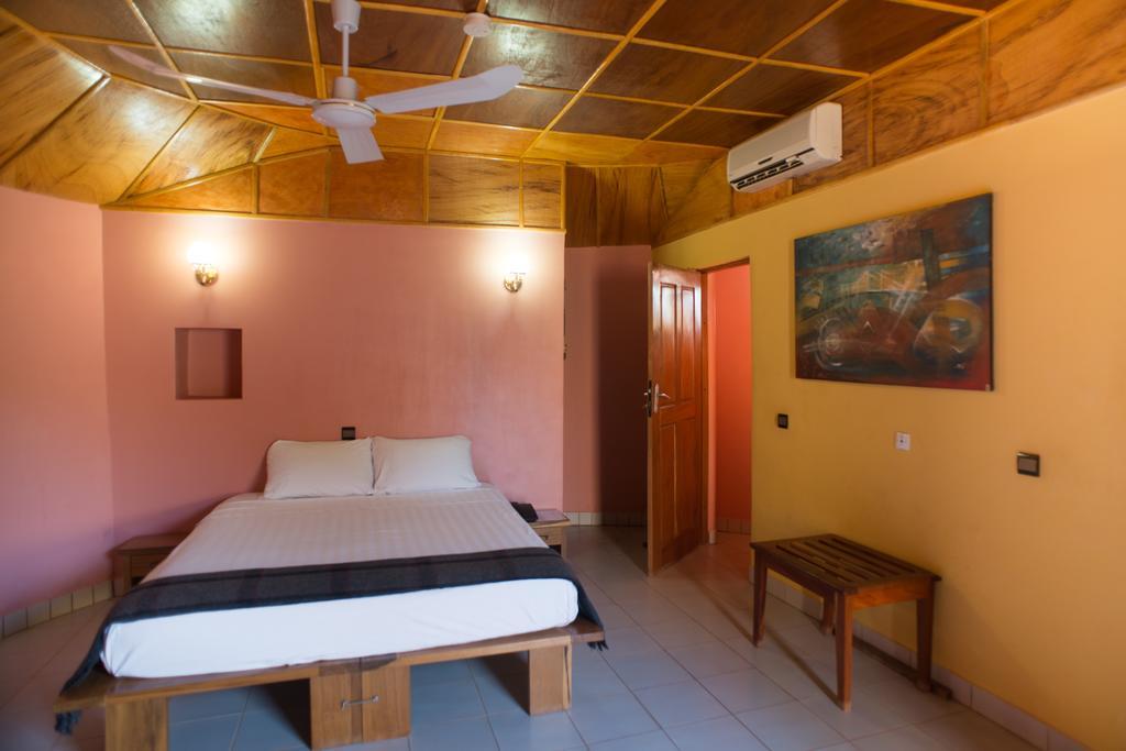 Le Grand Calao Hotel Ouagadougou Kamer foto