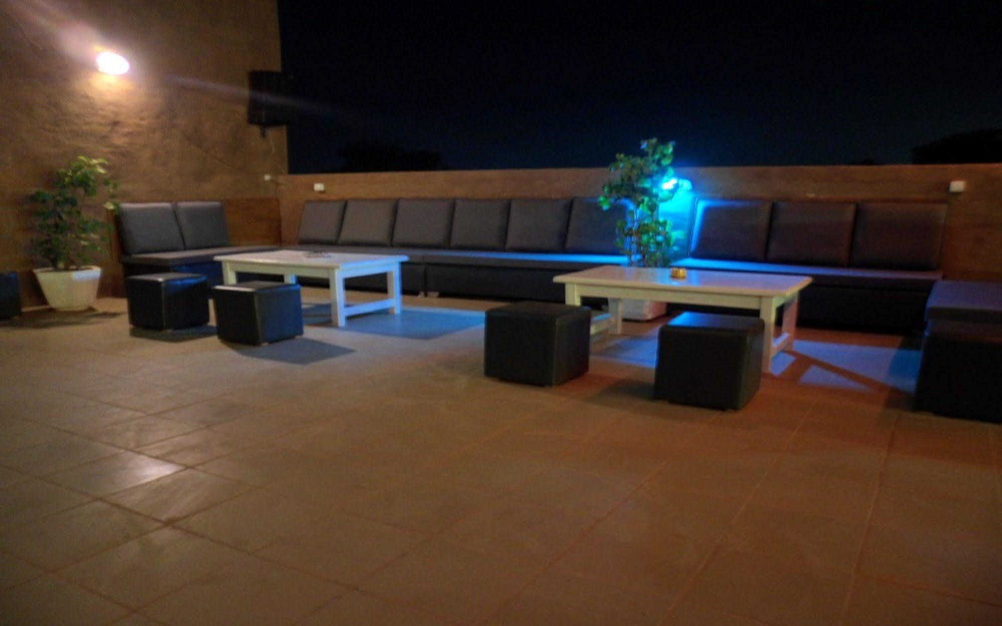 Le Grand Calao Hotel Ouagadougou Buitenkant foto